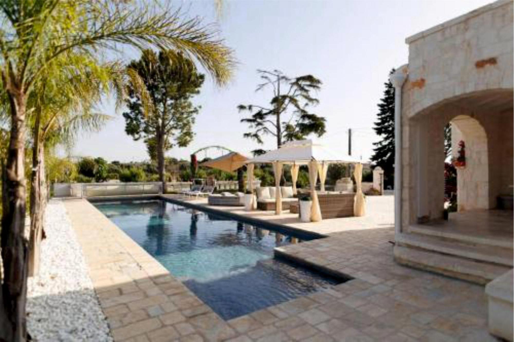Villa Brachychiton 오스투니 외부 사진